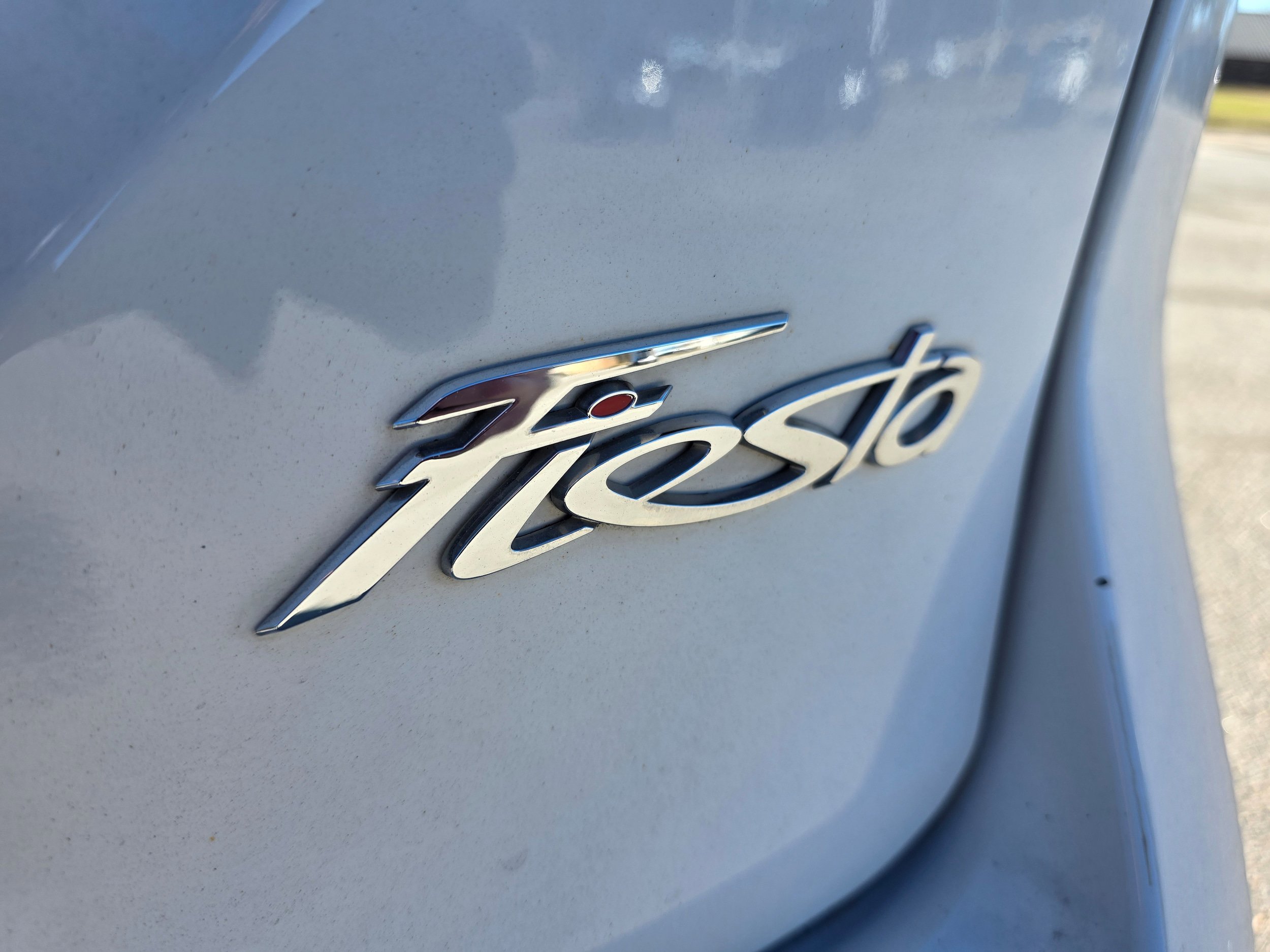 Used 2019 Ford Fiesta SE w/ Cold Weather Package FWD image 13