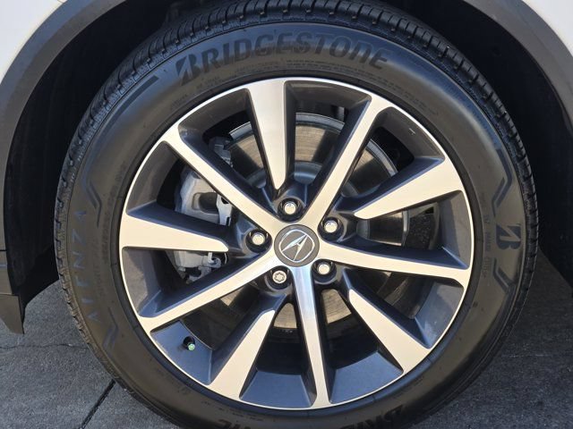 Certified 2026 Acura MDX w/ Technology Package FWD image 12