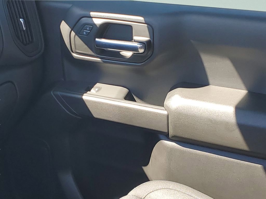 Used 2025 Chevrolet Silverado 1500 Custom Trail Boss image 16