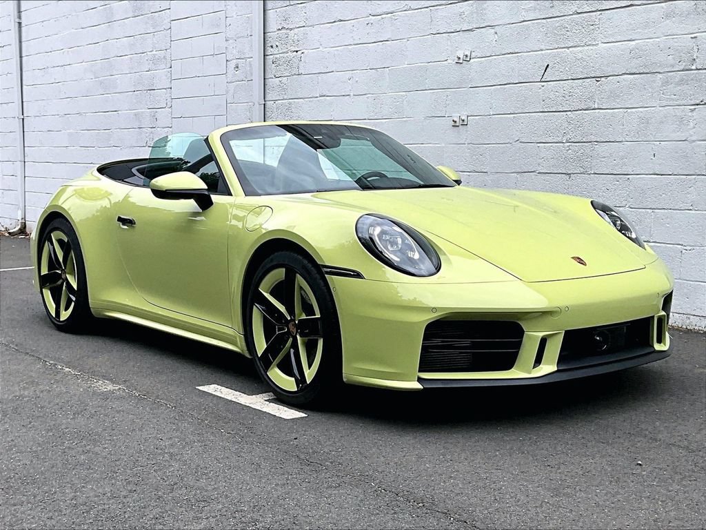 Certified 2025 Porsche 911 Carrera RWD image 7