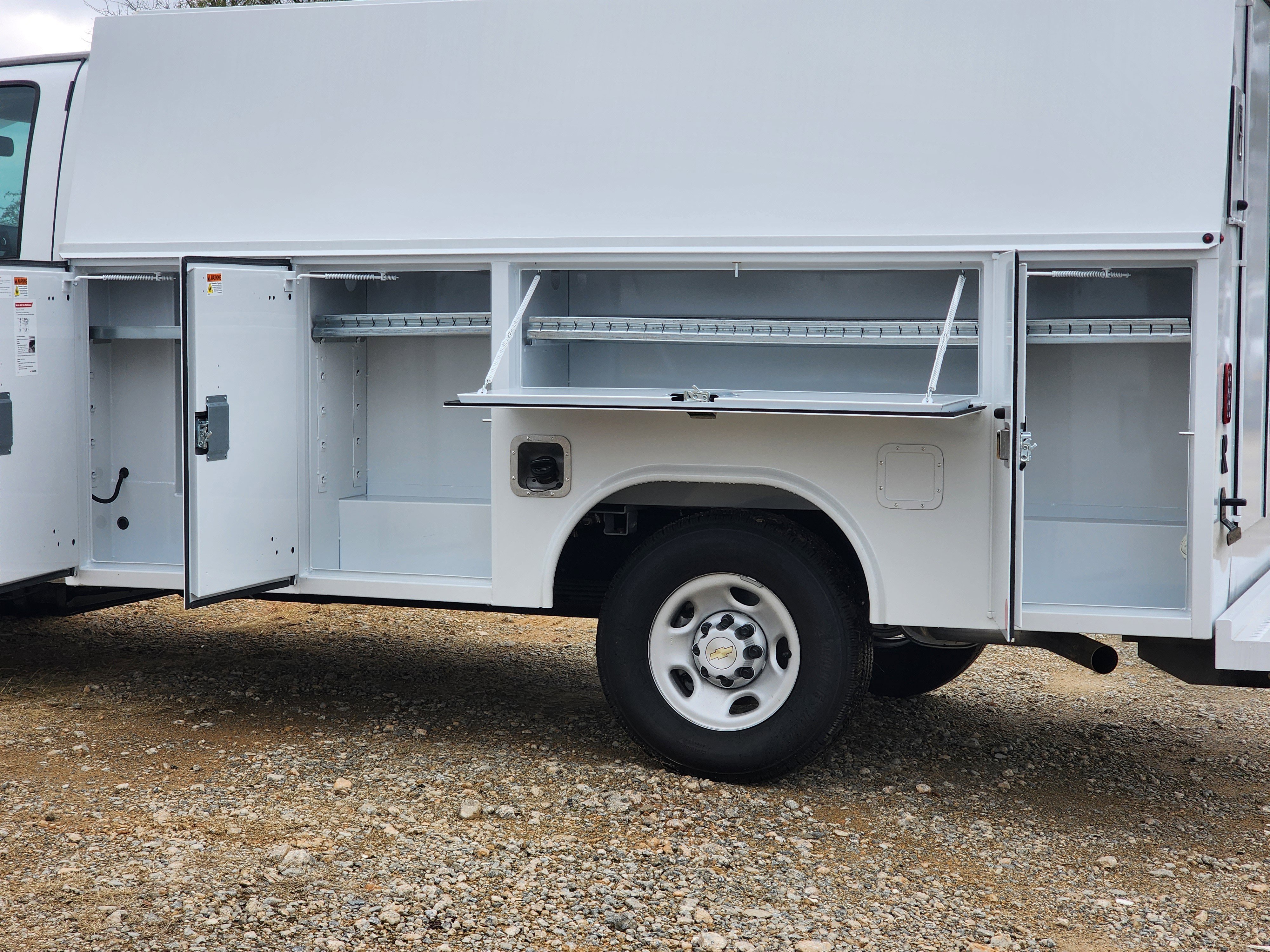 New 2025 Chevrolet Express 3500 w/ Power Convenience Package image 14