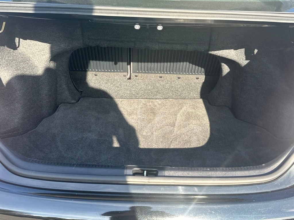 Used 2014 Toyota Camry SE w/ Moonroof Package FWD image 29