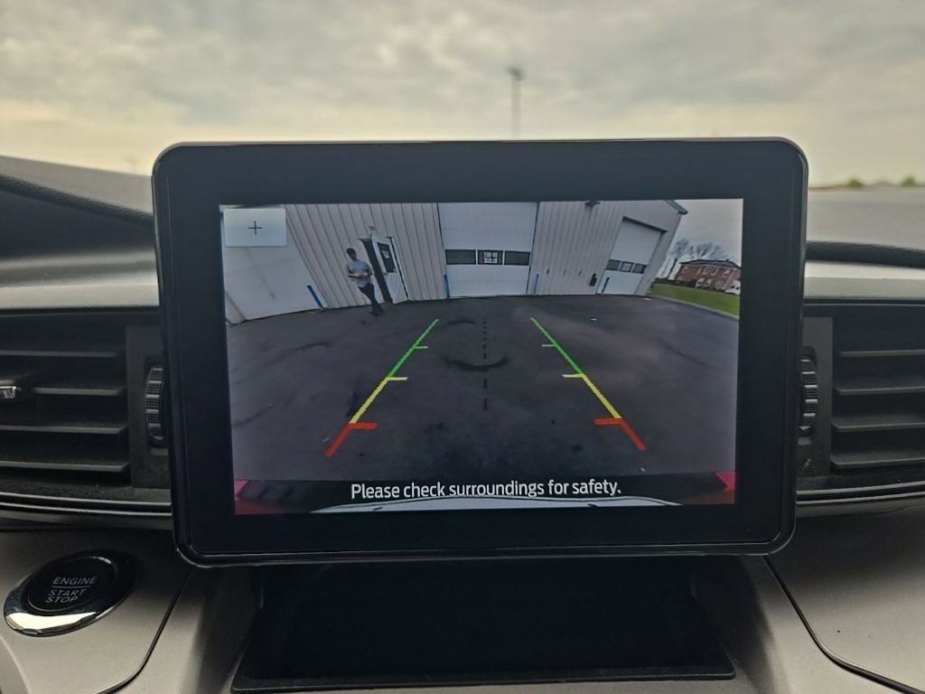 Used 2022 Ford Explorer XLT image 15