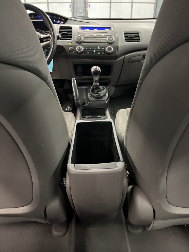 Used 2011 Honda Civic DX-VP image 26