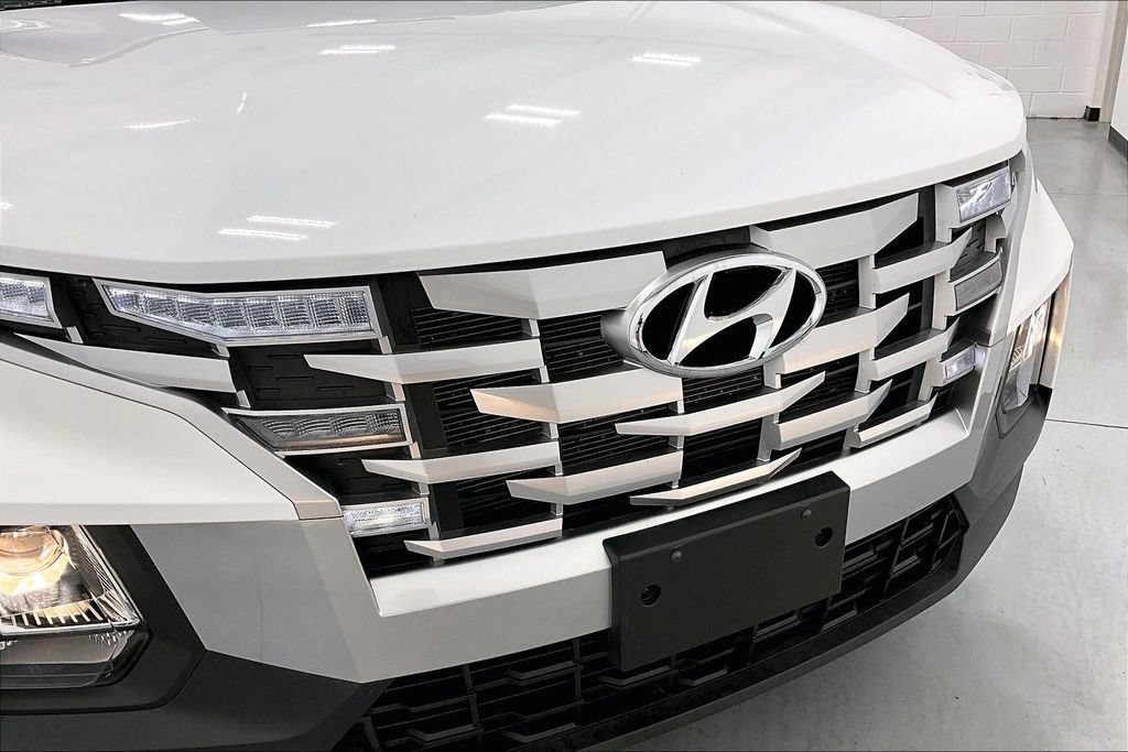 Used 2022 Hyundai Santa Cruz SEL w/ Activity Package FWD image 34