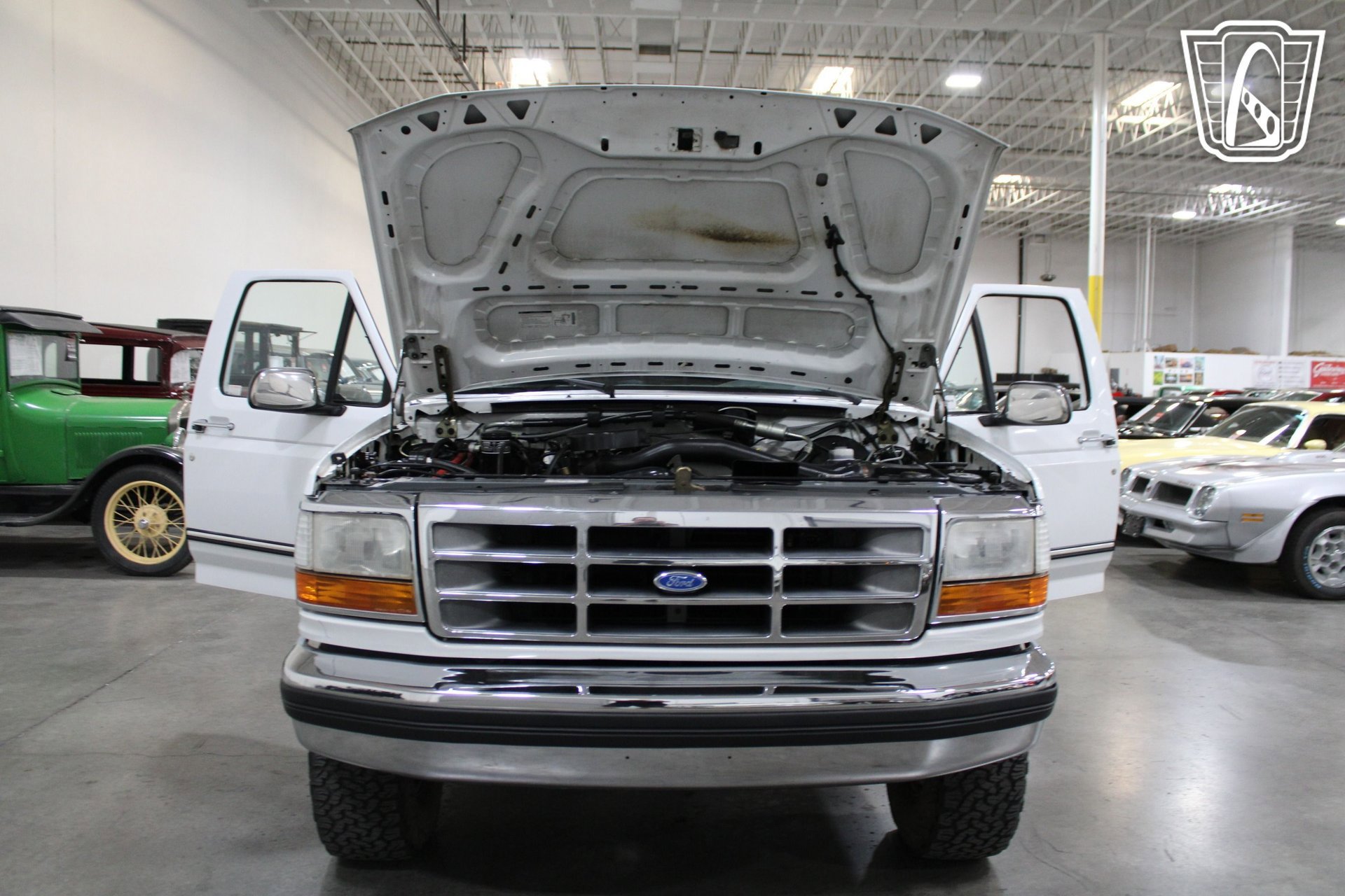 Used 1992 Ford Bronco XLT AWD/4WD image 34