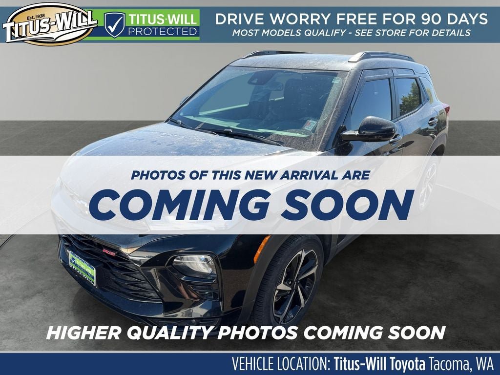 Used 2023 Chevrolet TrailBlazer RS w/ Convenience Package AWD/4WD image 2