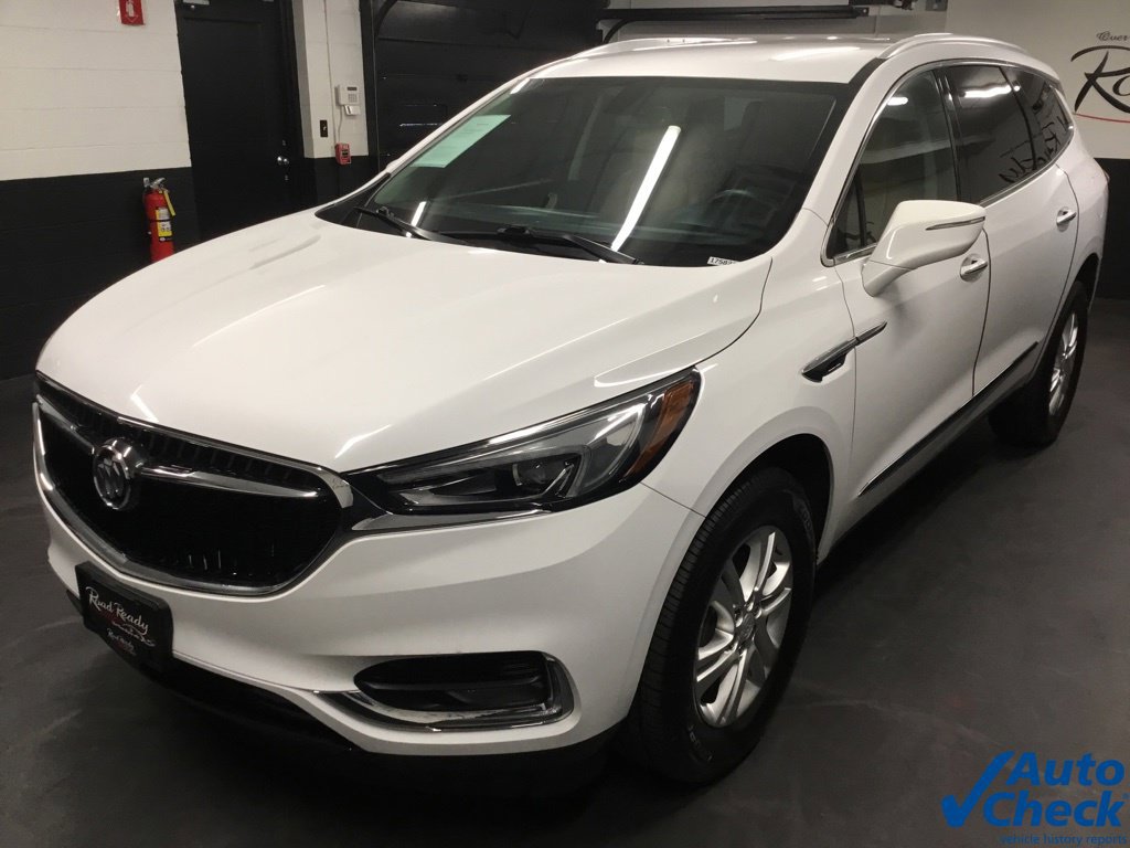 Used 2018 Buick Enclave Essence AWD/4WD image 6