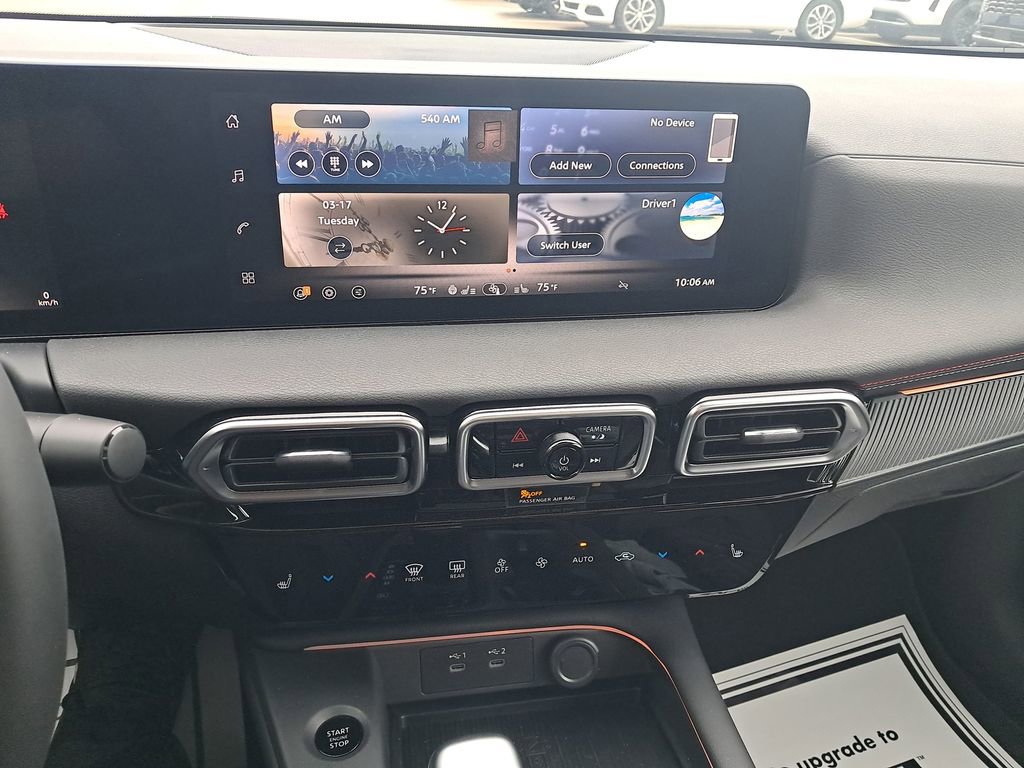 New 2026 Nissan Sentra SR w/ SR Premium Package FWD image 19