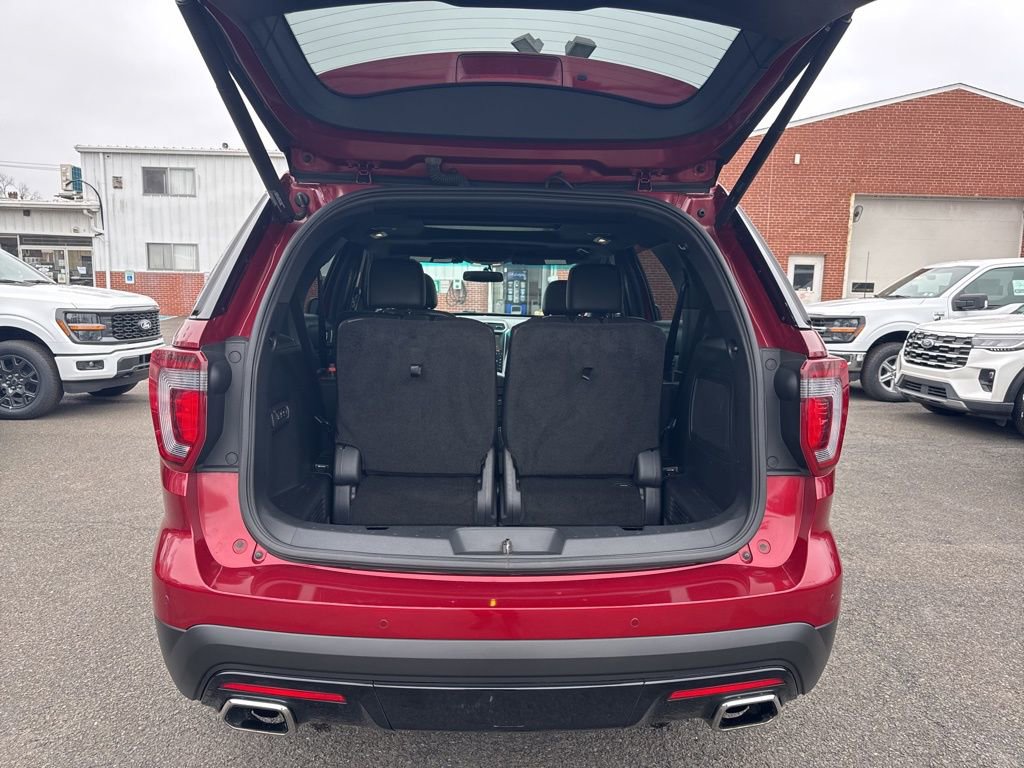 Used 2016 Ford Explorer Sport w/ Equipment Group 401A image 9