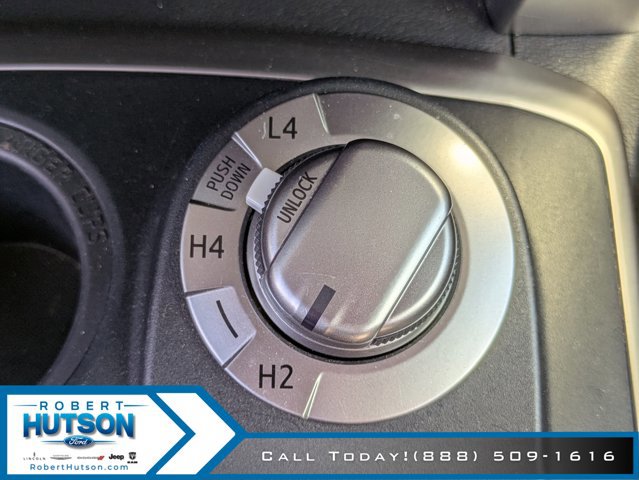 Used 2022 Toyota 4Runner TRD Sport AWD/4WD image 26