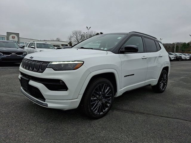 Certified 2022 Jeep Compass High Altitude AWD/4WD image 3