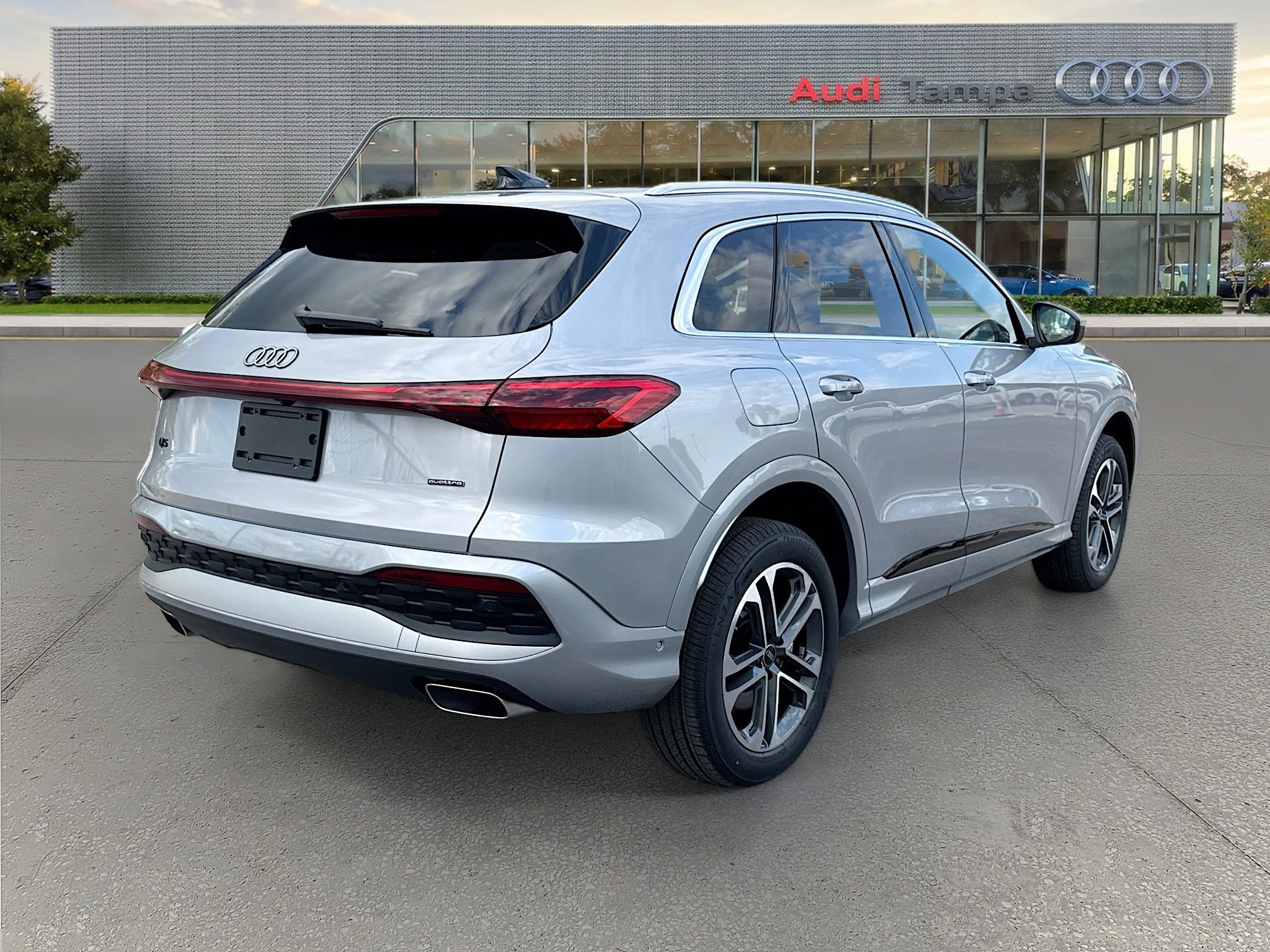 New 2026 Audi Q5 Premium AWD/4WD image 3