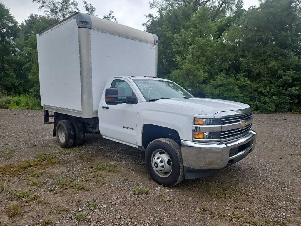 Used 2017 Chevrolet Silverado 3500 W/T w/ WT Convenience Package RWD image 2