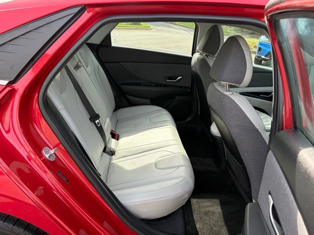 Used 2021 Hyundai Elantra Limited w/ Cargo Package FWD image 30