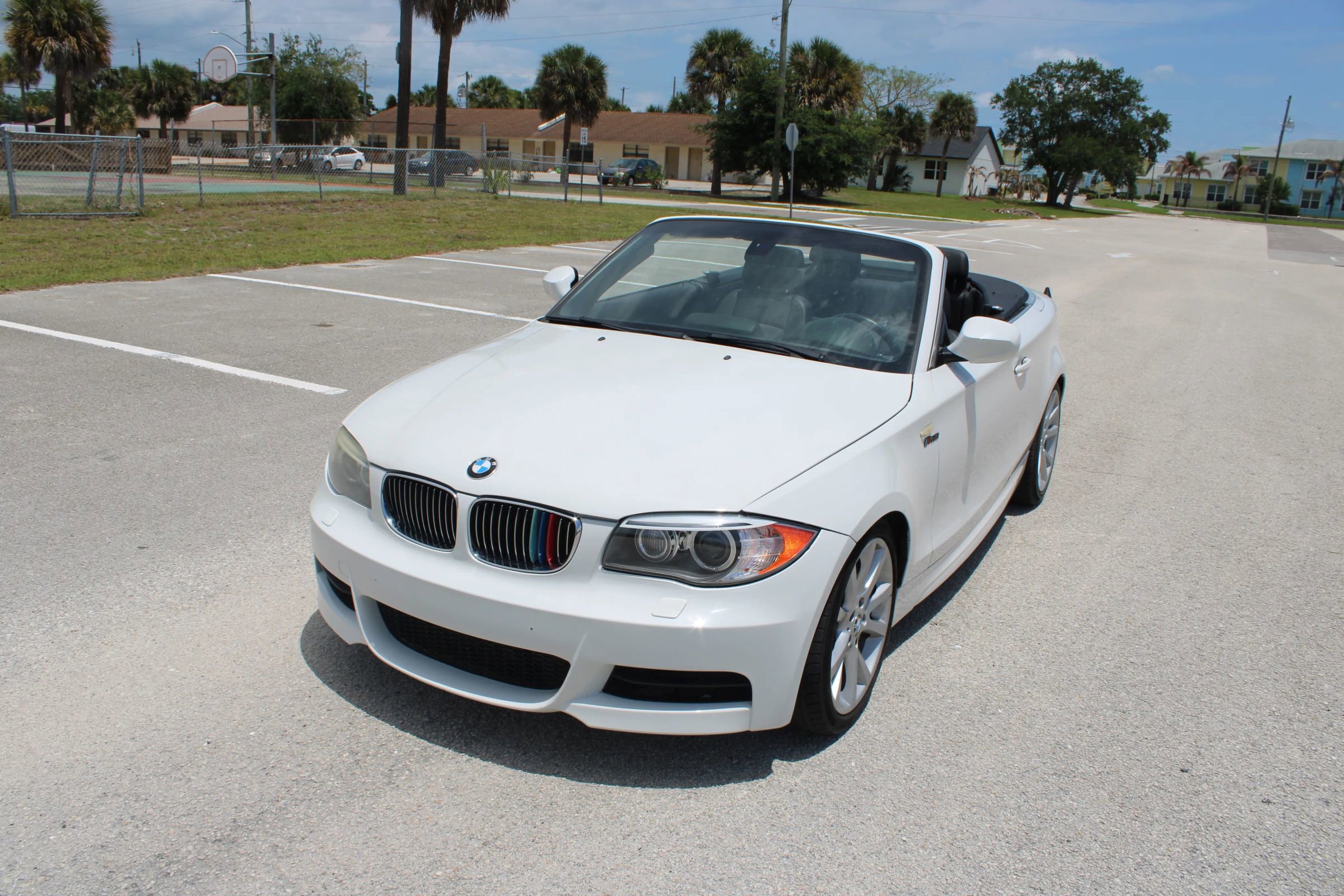 Used 2013 BMW 135i Convertible RWD image 38
