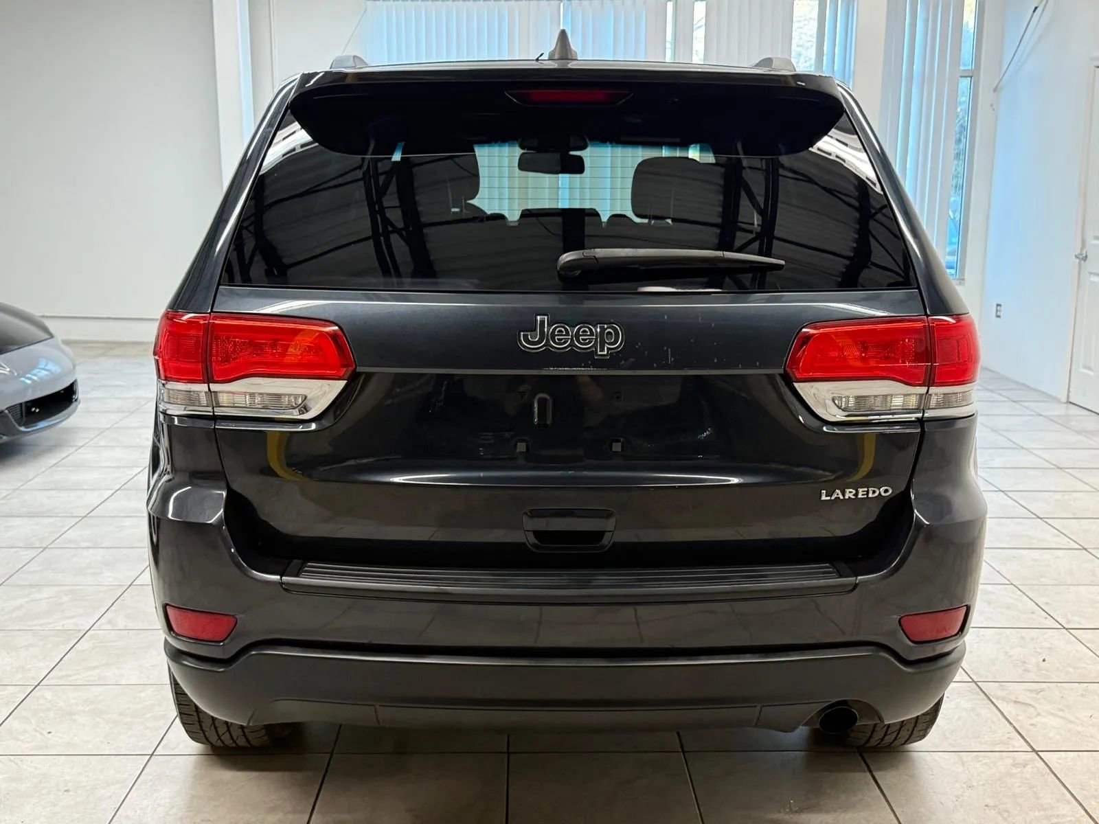 Used 2014 Jeep Grand Cherokee Laredo w/ Quick Order Package 23E image 7