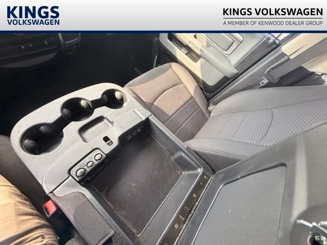 Used 2019 RAM 1500 Warlock AWD/4WD image 29