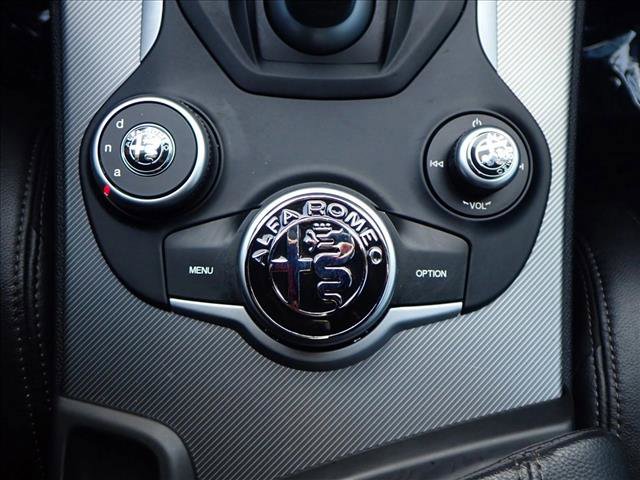 Used 2018 Alfa Romeo Stelvio Ti Sport image 23