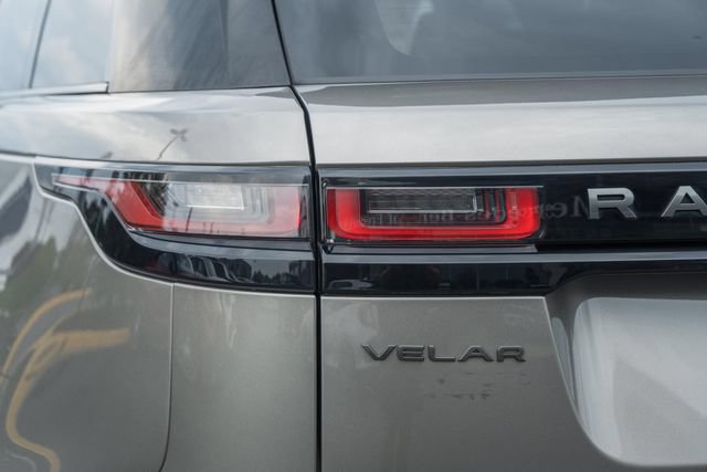 Used 2018 Land Rover Range Rover Velar R-Dynamic HSE AWD/4WD image 8