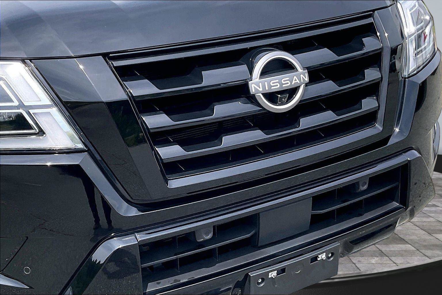 Certified 2023 Nissan Armada SL w/ Midnight Edition Package AWD/4WD image 29