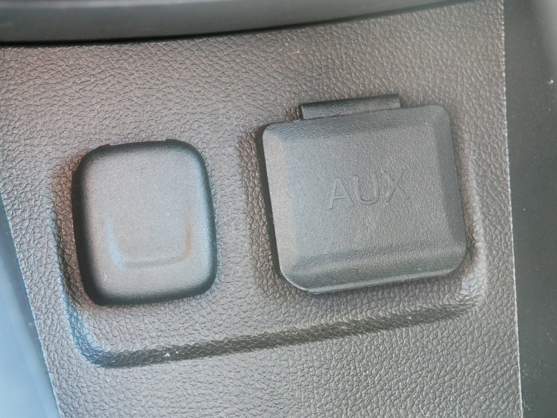 Used 2016 Buick Encore FWD image 26