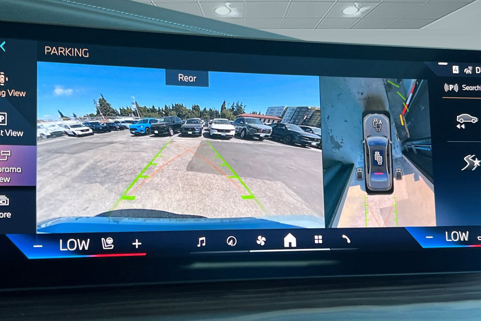 New 2025 BMW 740i image 24