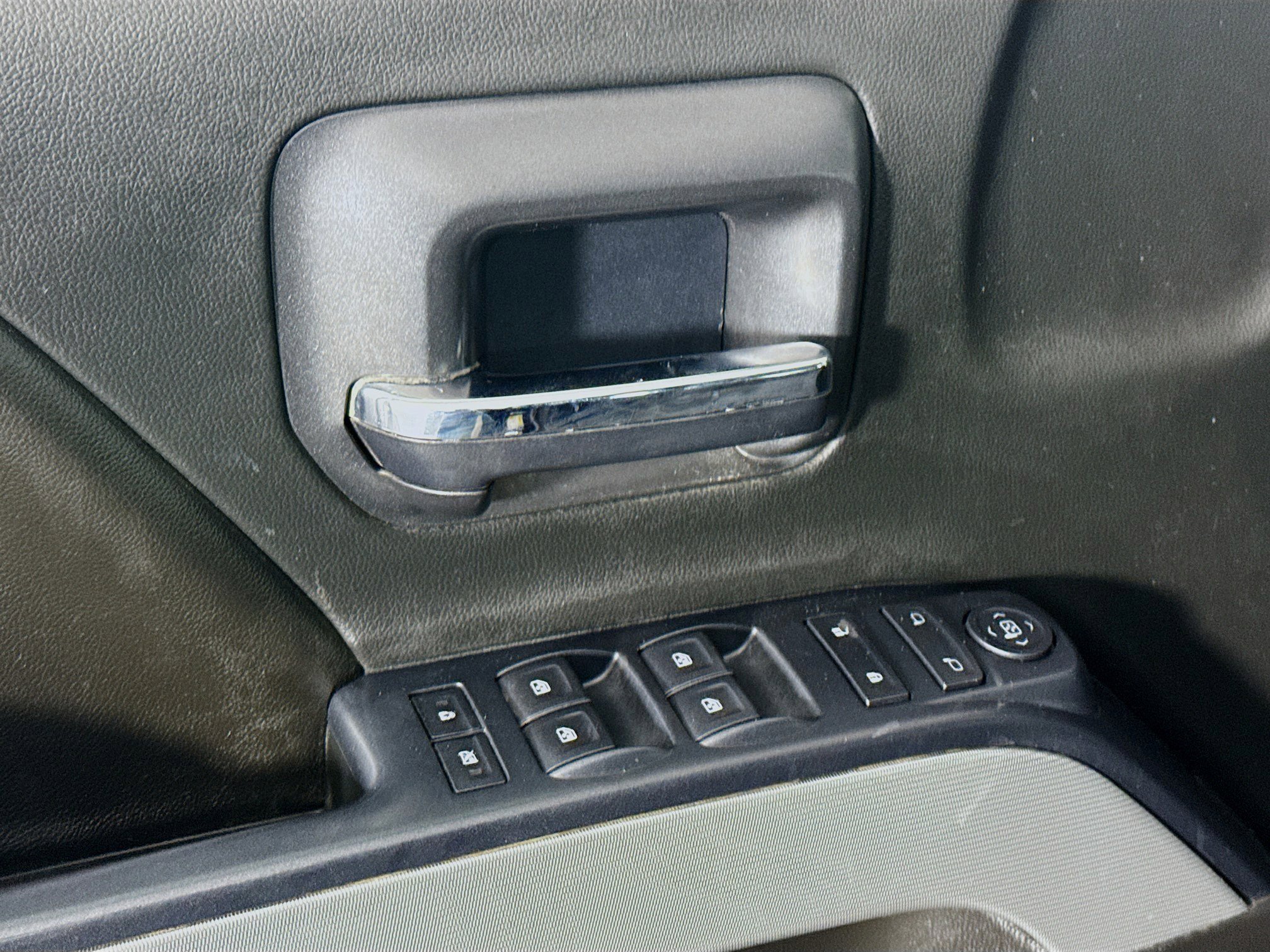 Used 2016 Chevrolet Silverado 1500 LT w/ All Star Edition image 23