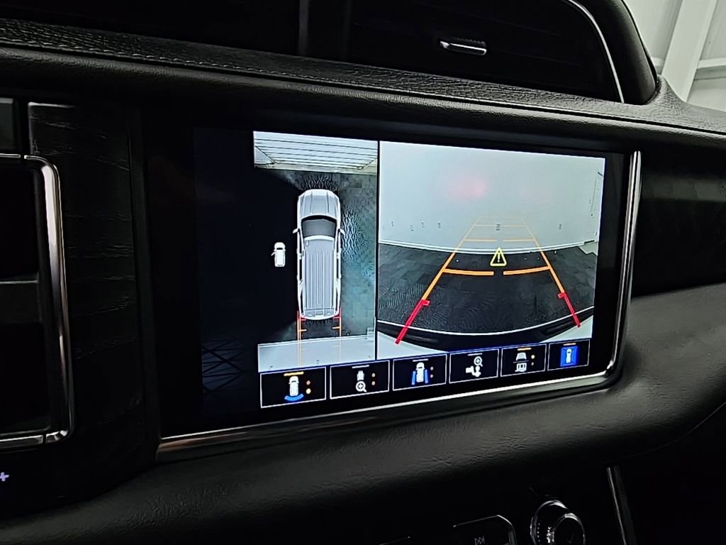 Used 2024 GMC Yukon XL Denali image 20