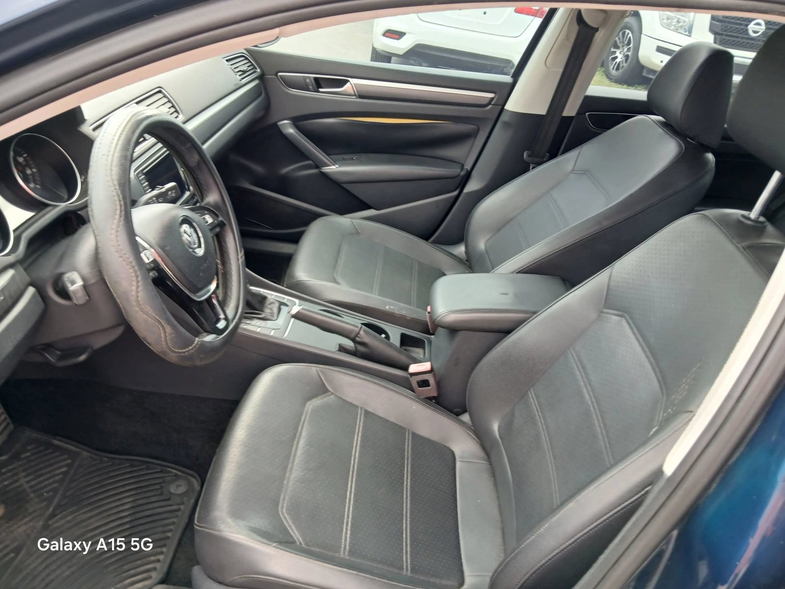 Used 2018 Volkswagen Passat 2.0T S FWD image 9