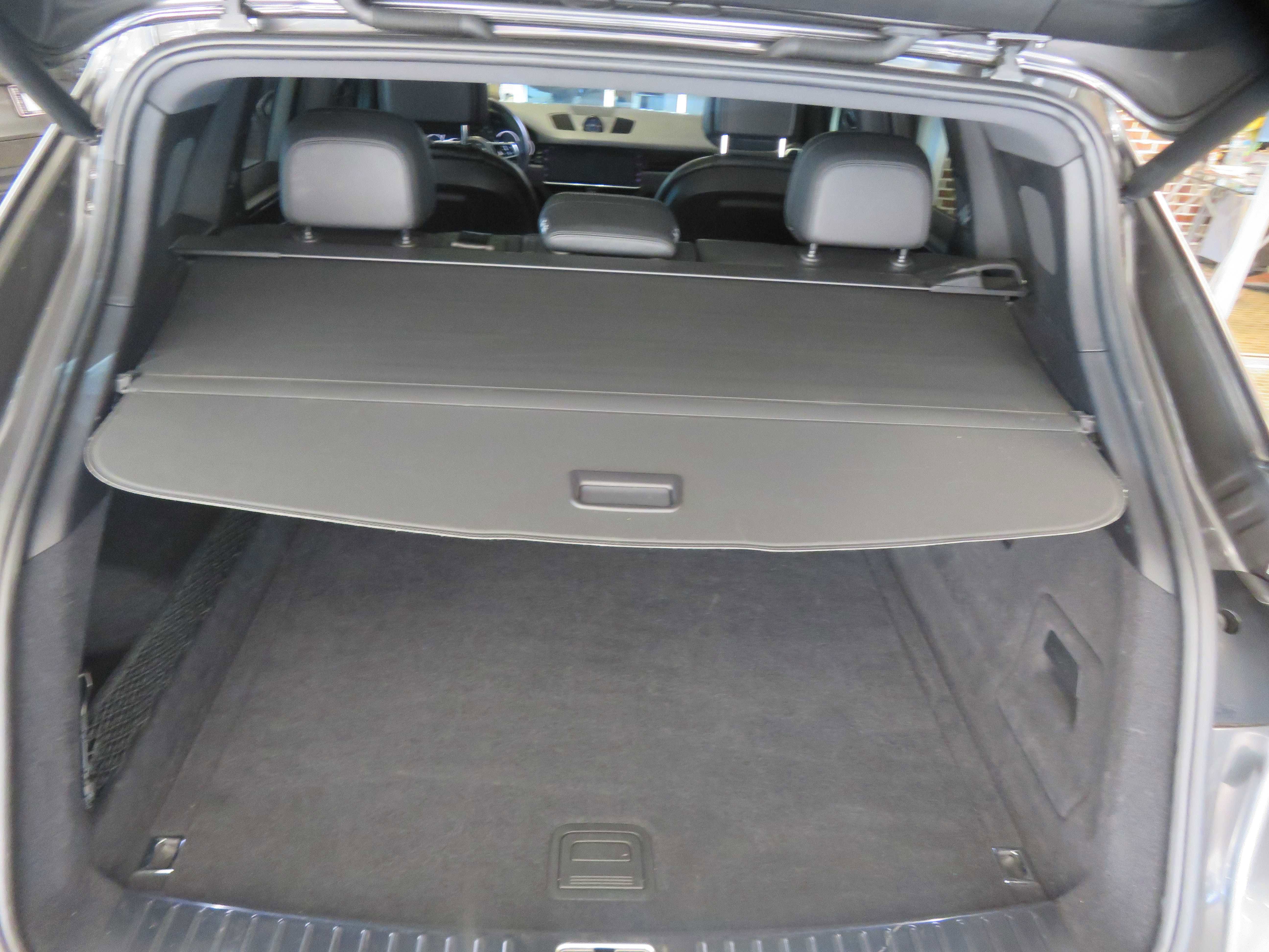 Used 2020 Porsche Cayenne S image 53