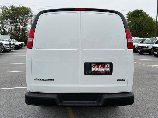 New 2026 Chevrolet Express 2500 w/ Driver Convenience Package RWD image 6