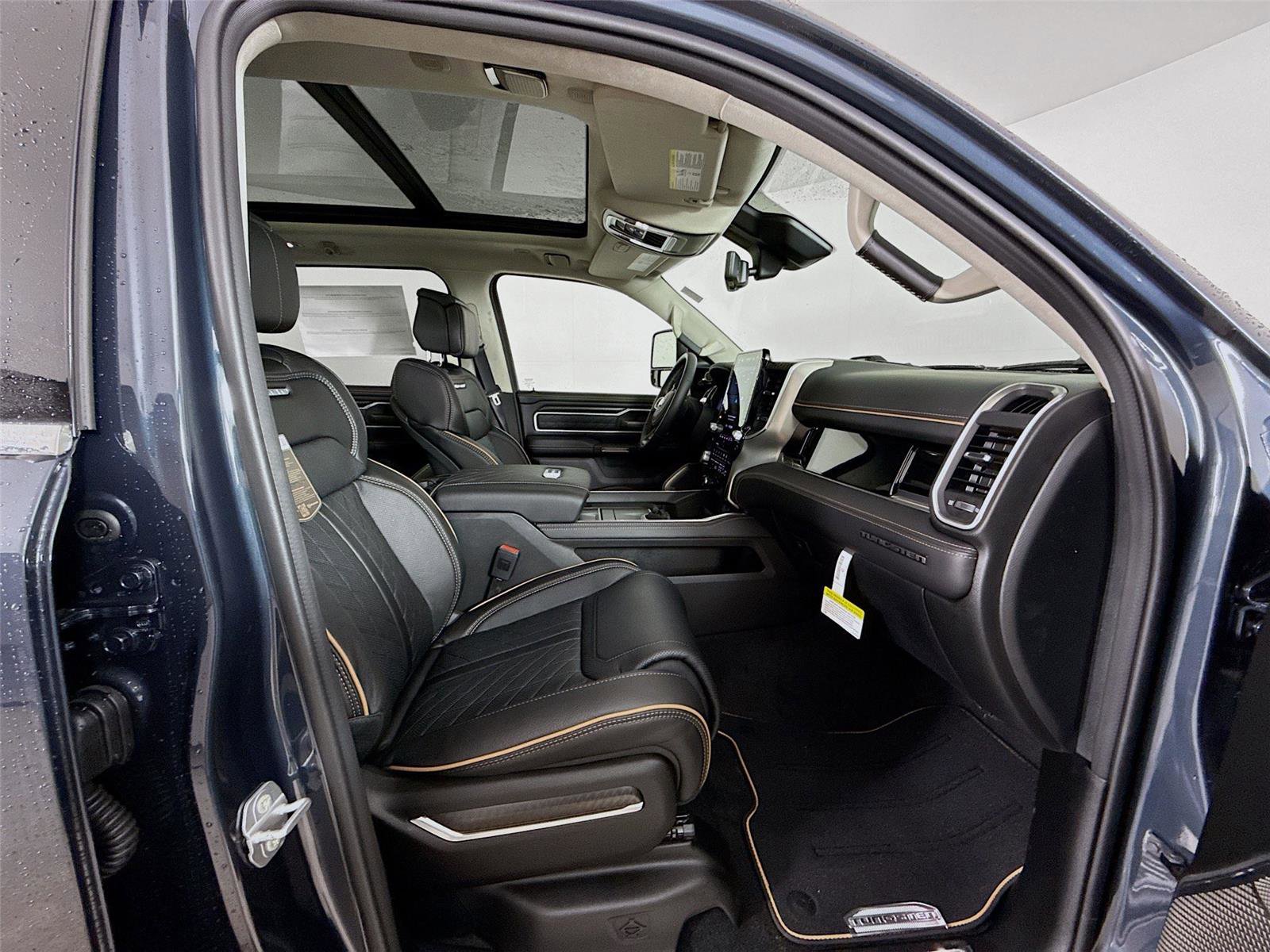 New 2026 RAM 1500 Tungsten w/ Towing Technology Group image 29