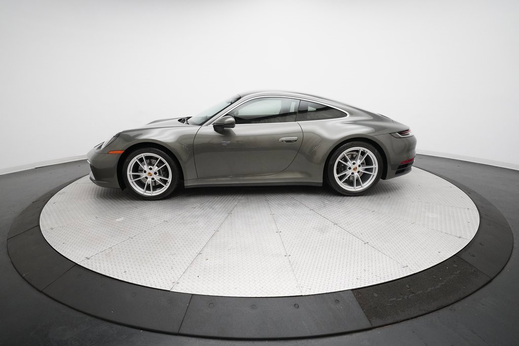 Used 2020 Porsche 911 Carrera 4 image 2