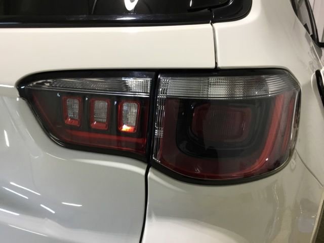 Used 2019 Jeep Compass Latitude AWD/4WD image 19