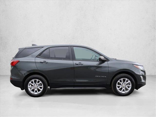 Used 2020 Chevrolet Equinox LS w/ LS Convenience Package AWD/4WD image 4