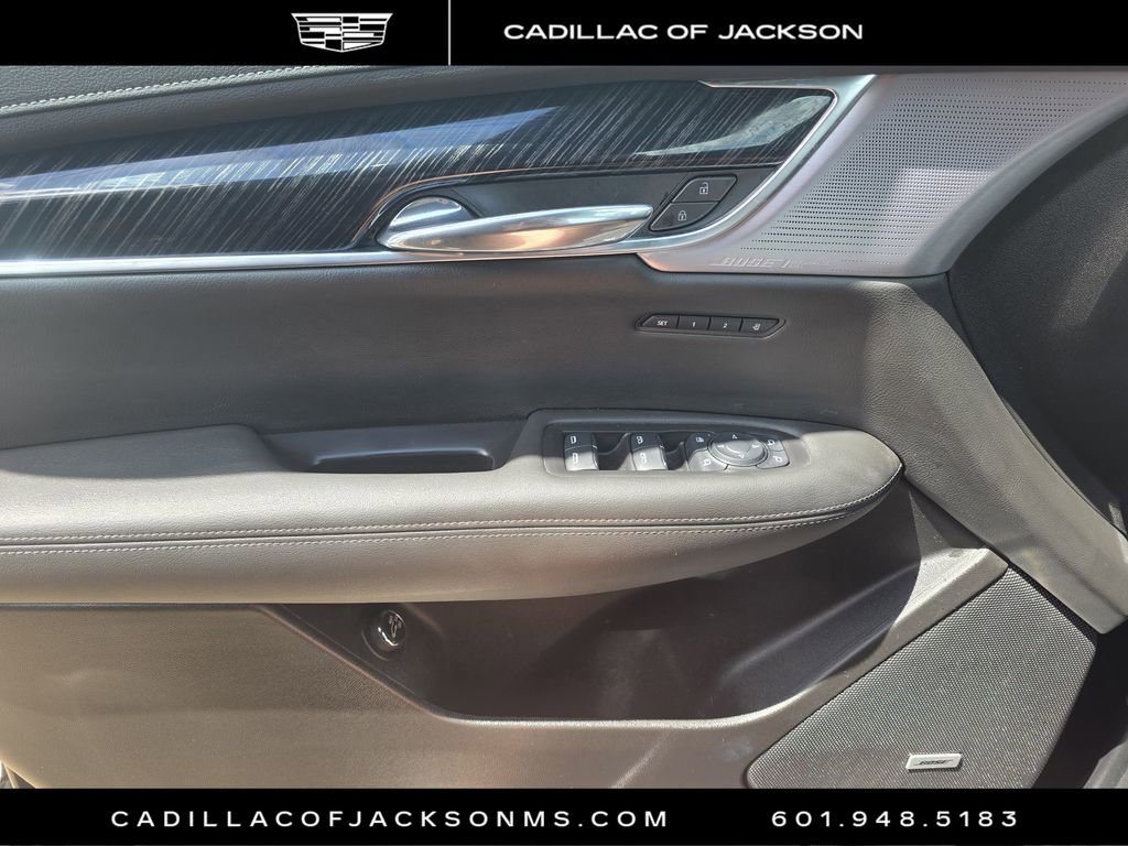 Certified 2024 Cadillac XT6 Premium Luxury w/ LPO, Floor Liner Package image 23