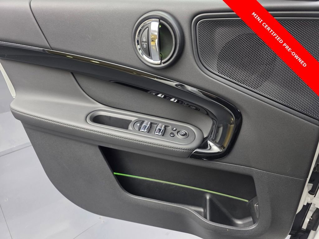 Used 2024 MINI Cooper Countryman S w/ Signature Upholstery Package image 27