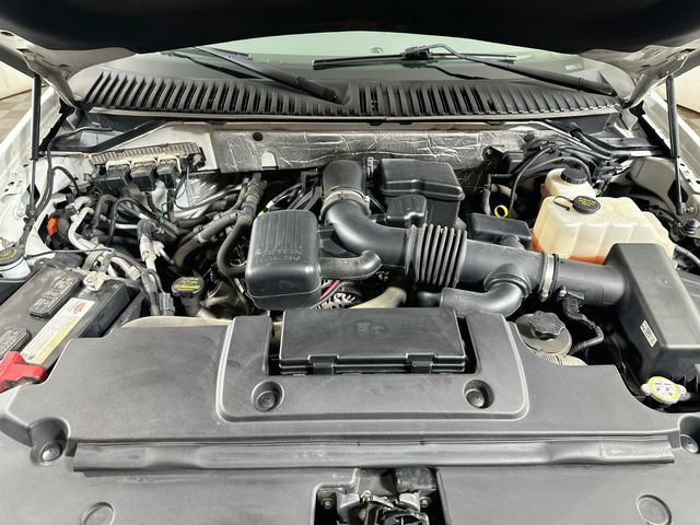 Used 2013 Ford Expedition XLT AWD/4WD image 37