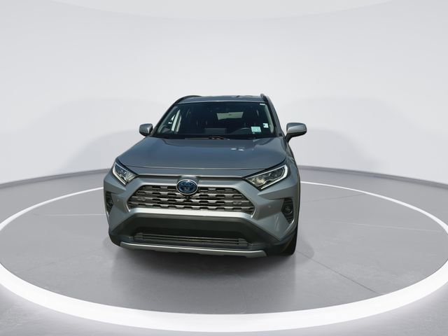 Used 2020 Toyota RAV4 Limited image 3