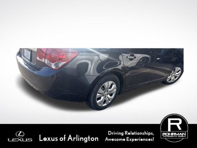 Used 2014 Chevrolet Cruze LS FWD image 3