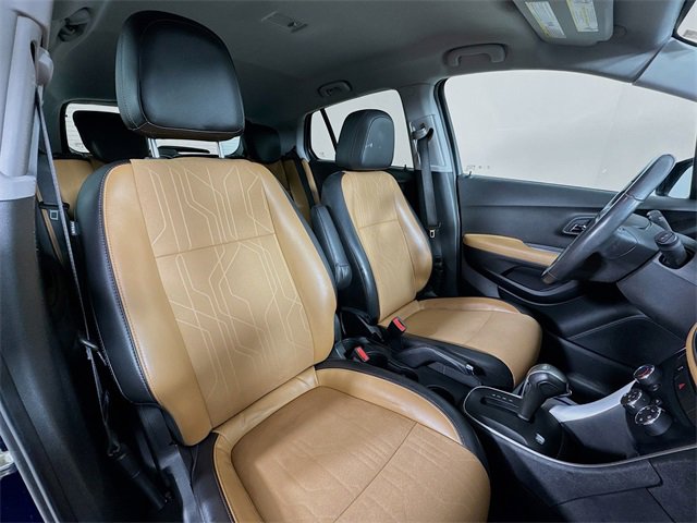 Used 2020 Chevrolet Trax LT w/ Driver Confidence Package image 26