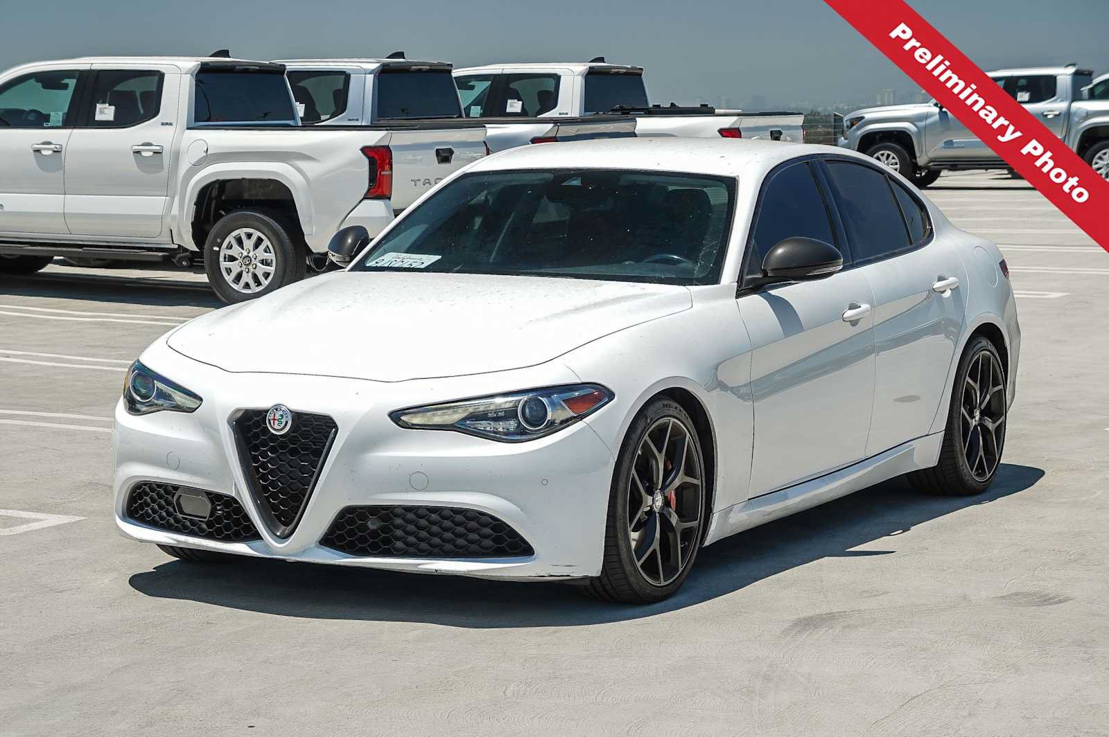 Used 2020 Alfa Romeo Giulia w/ Nero Edizione RWD image 1