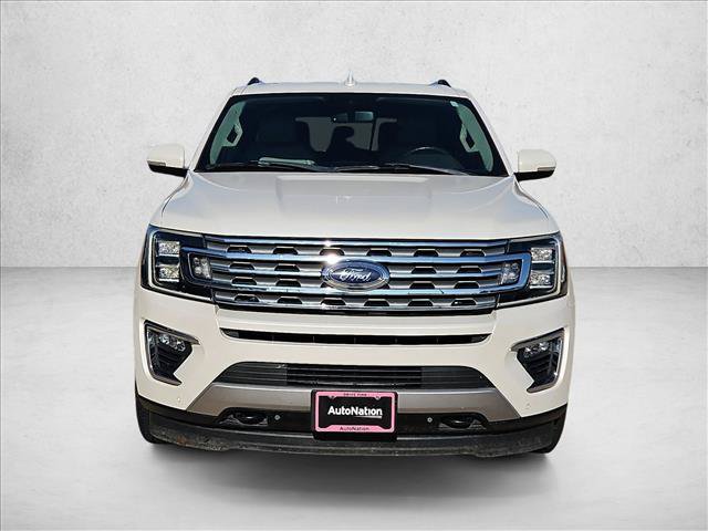 Used 2018 Ford Expedition Limited w/ Equipment Group 301A AWD/4WD image 2