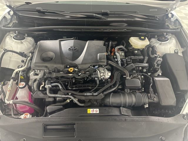 Used 2025 Toyota Camry SE image 8