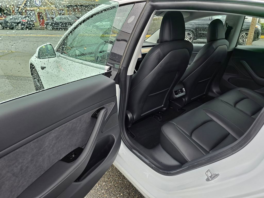 Used 2020 Tesla Model 3 Long Range image 15