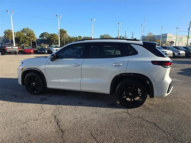 New 2026 Volkswagen Tiguan SE R-Line image 4