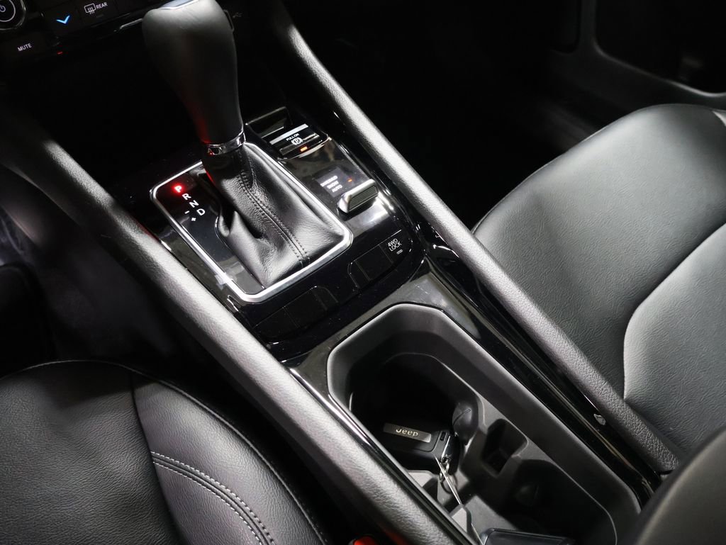 New 2026 Jeep Compass Limited image 24