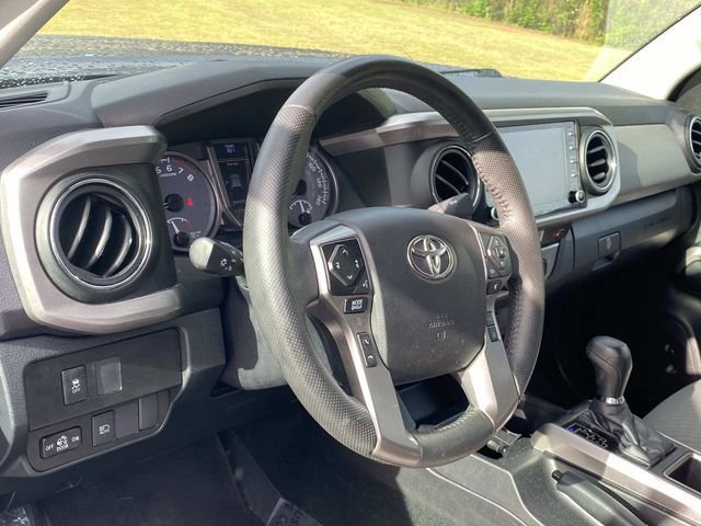 Used 2021 Toyota Tacoma SR5 RWD image 21