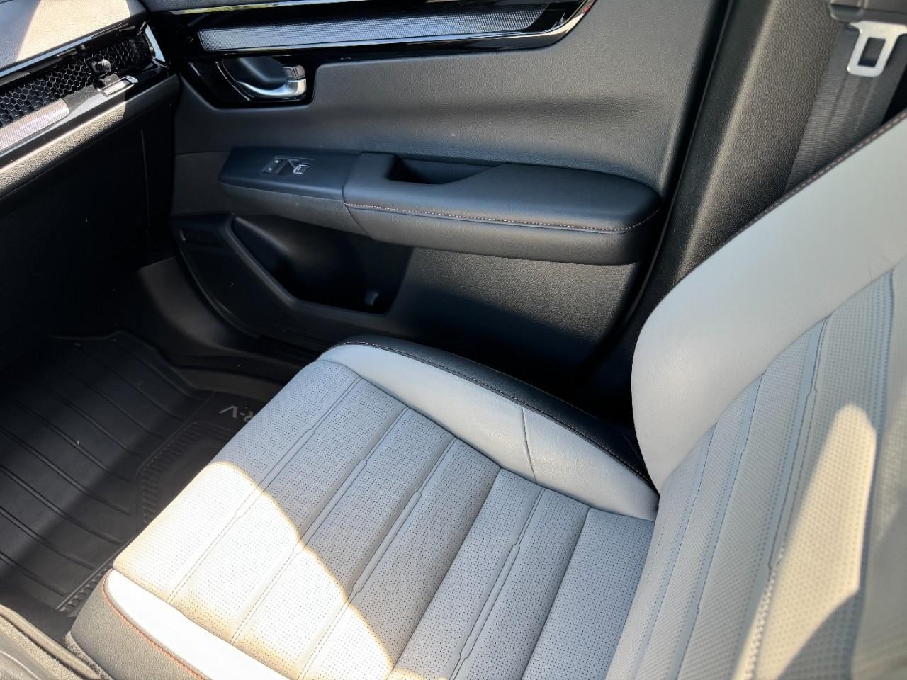 Certified 2026 Honda CR-V Sport Touring image 17